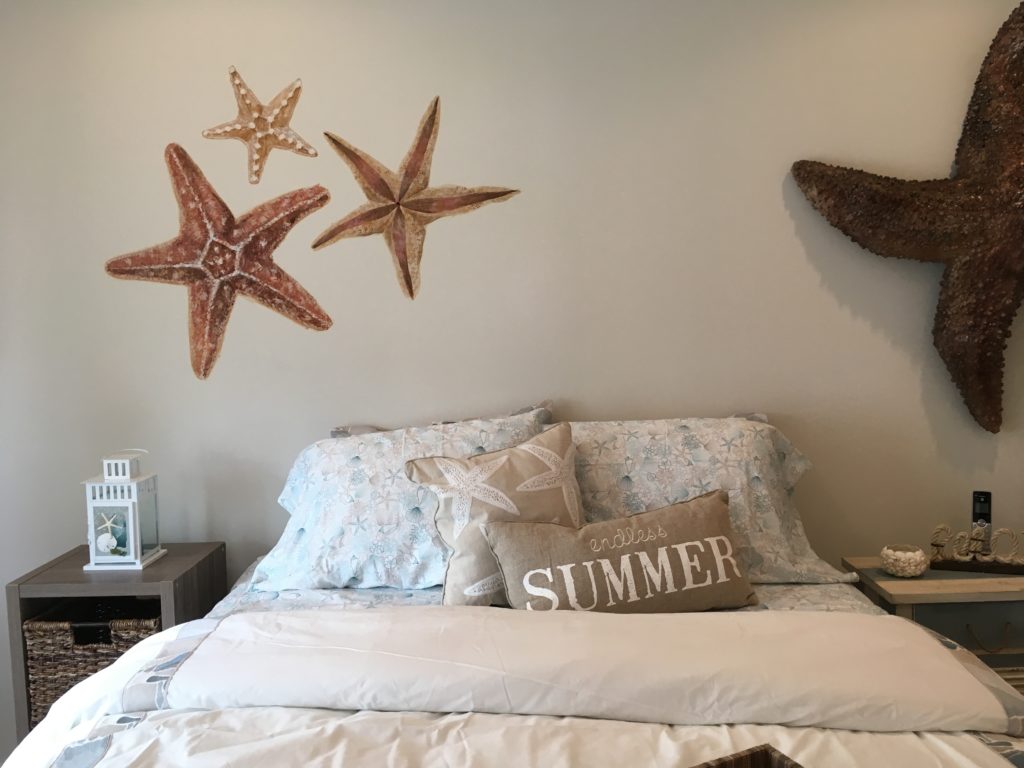 Hand painted starfish on bedroom wall
